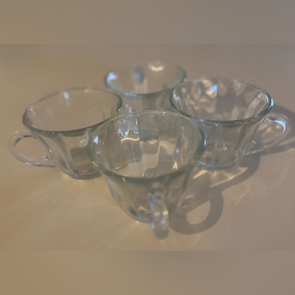 Vintage 1970s Tulip Inspired Punch Bowl Glasses (4) - Picture 5 of 7